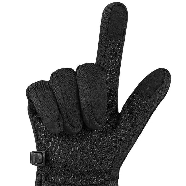 Heated Anti-slip Gloves - Turn Cold Days Into Cozy Adventures